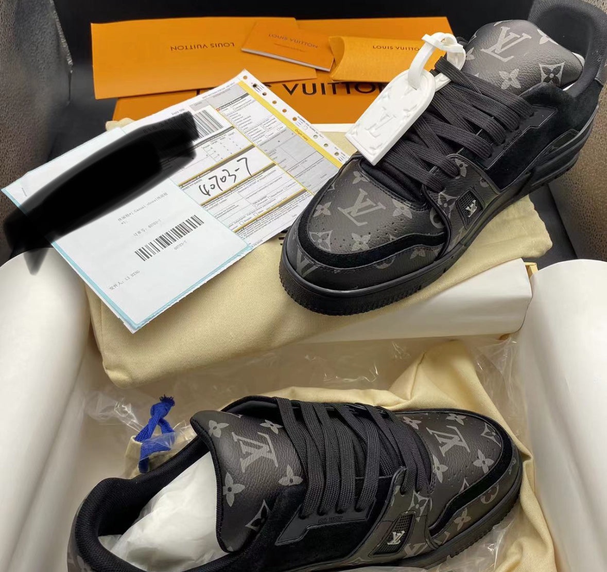 Black Louis Vuitton Top Quality Replica Shoes